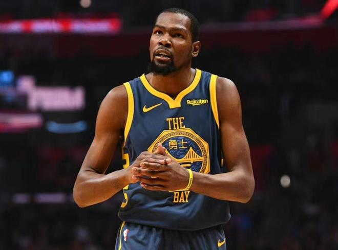 尽管熬夜可 尽管熬夜可