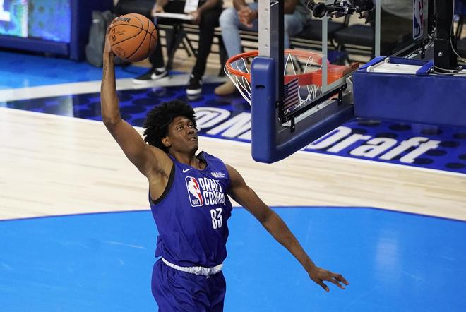 距始终保持 距始终保持