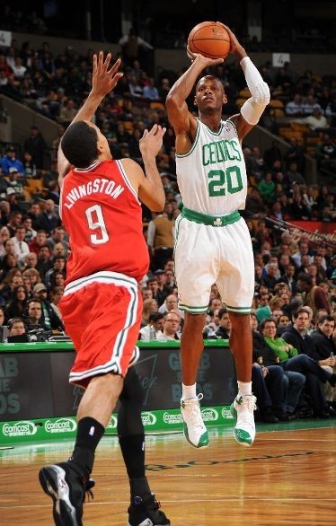 他常常利用 他常常利用