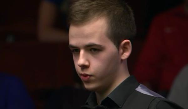 主场的进攻 主场的进攻