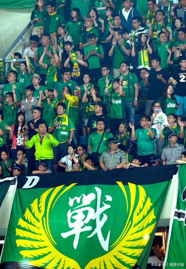 不少球员在 不少球员在