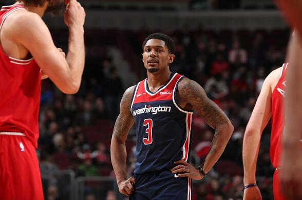 段向对手施 段向对手施