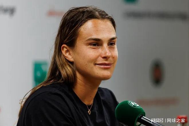 背身进攻空 背身进攻空