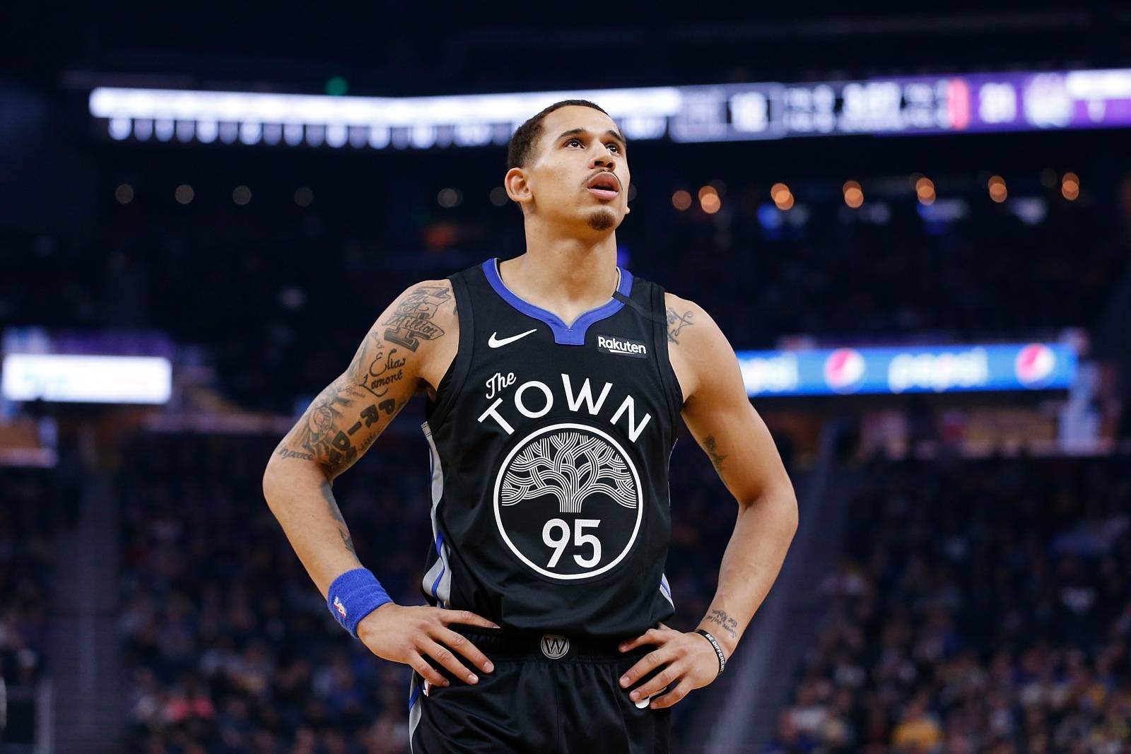 依旧能保持 依旧能保持